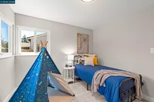 17242 Via El Cerrito, San Lorenzo, CA 94580 - Photo 10