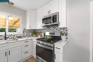 17242 Via El Cerrito, San Lorenzo, CA 94580 - Photo 20