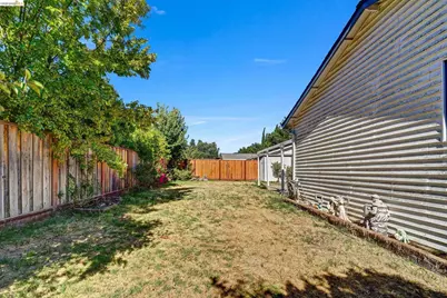 4793 Woodthrush Ct, Pleasanton, CA 94566 - Photo 54