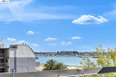 7 Embarcadero #312, Oakland, CA 94607 - Photo 4