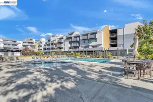 7 Embarcadero, Oakland, CA 94607 - Photo 20