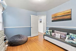20927 Nunes Ave, Castro Valley, CA 94546 - Photo 14