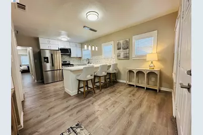 1249 88th Avenue, Oakland, CA 94621 - Photo 2