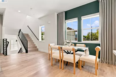 332 Harcot Ter, Sunnyvale, CA 94085 - Photo 16