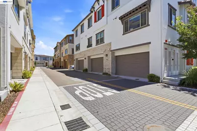 332 Harcot Ter, Sunnyvale, CA 94085 - Photo 40