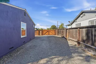 1328 Mesa St, Concord, CA 94518 - Photo 52