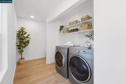 1328 Mesa St, Concord, CA 94518 - Photo 44