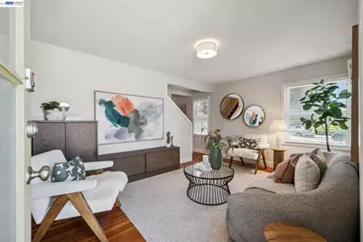 200 Cypress St, Alameda, CA 94501 - Photo 1