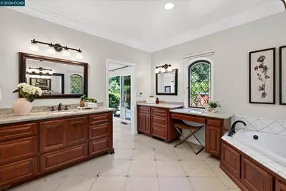 114 Pepperwood Ct, Danville, CA 94506 - Photo 54