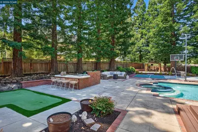 114 Pepperwood Ct, Danville, CA 94506 - Photo 8