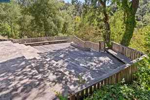 18 Sycamore Rd, Orinda, CA 94563 - Photo 38