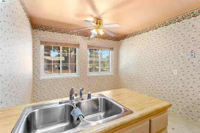 4812 Golden Rd, Pleasanton, CA 94566 - Photo 22