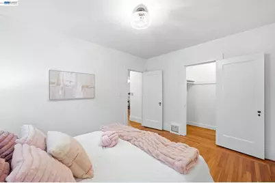 206 Perkins St, Oakland, CA 94610 - Photo 38