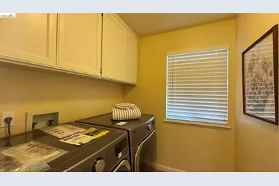 2271 Regatta Way, San Leandro, CA 94579 - Photo 24