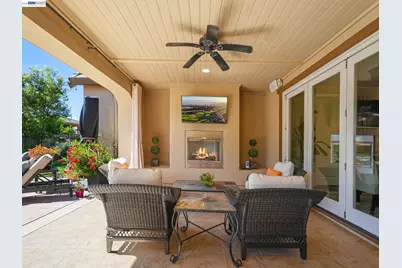 65 Stonebrae Rd, Hayward, CA 94542 - Photo 30