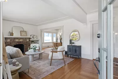5232 Miles Ave, Oakland, CA 94618 - Photo 6