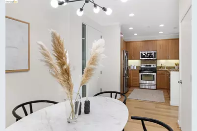 3090 Glascock St #303, Oakland, CA 94601 - Photo 24
