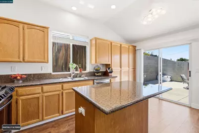 215 Shadow Hill Cir, Pittsburg, CA 94565 - Photo 12