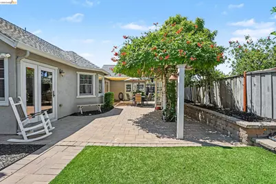 1760 Domaine Way, Oakley, CA 94561 - Photo 6