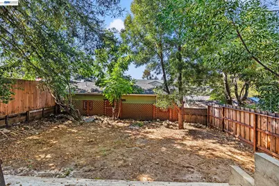 3851 Madrone Ave, Oakland, CA 94619 - Photo 12