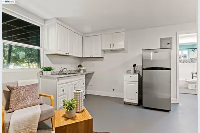 3851 Madrone Ave, Oakland, CA 94619 - Photo 22