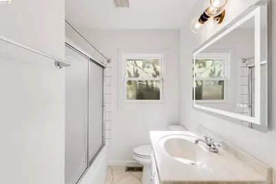 826 Benicia Rd, Vallejo, CA 94591 - Photo 22