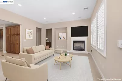 2560 Calabria Ct, Dublin, CA 94568 - Photo 18