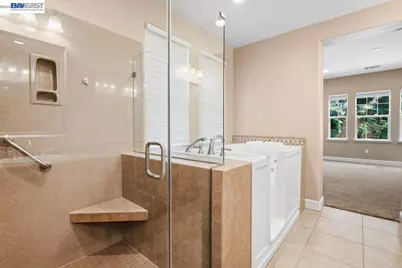 2560 Calabria Ct, Dublin, CA 94568 - Photo 32