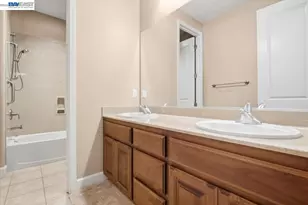 2560 Calabria Ct, Dublin, CA 94568 - Photo 48