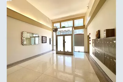 212 9th St. #401, Oakland, CA 94607 - Photo 4