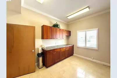 212 9th St. #401, Oakland, CA 94607 - Photo 22