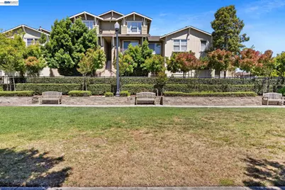 1547 Chandler St, Oakland, CA 94603 - Photo 28
