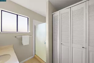 115 Hobart Ave, San Mateo, CA 94402 - Photo 16