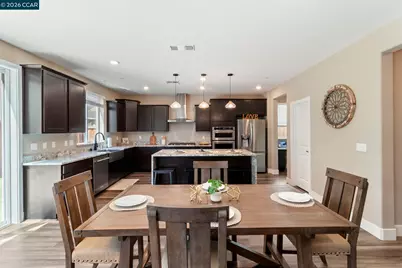 194 Elk Creek Dr, Brentwood, CA 94513 - Photo 14