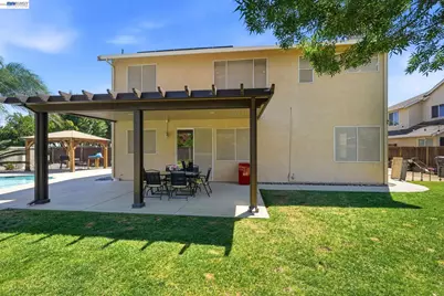 2833 Clover Hill Ct, Tracy, CA 95377 - Photo 30