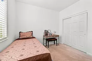 2833 Clover Hill Ct, Tracy, CA 95377 - Photo 18