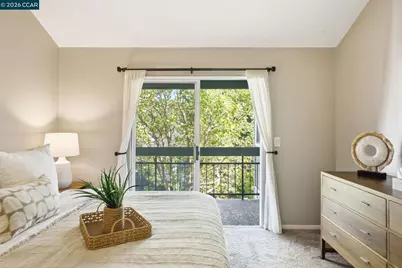 7650 Canyon Meadows Cir #F, Pleasanton, CA 94588 - Photo 6