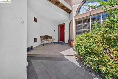 4949 Wagon Wheel, El Sobrante, CA 94803 - Photo 4