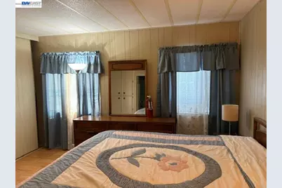 208 Kona Circle, Pittsburg, CA 94565 - Photo 12