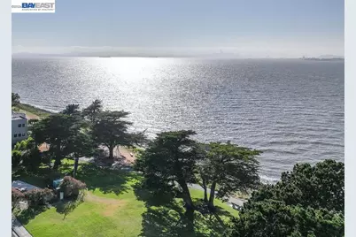 611 Harbor Rd, Alameda, CA 94502 - Photo 10