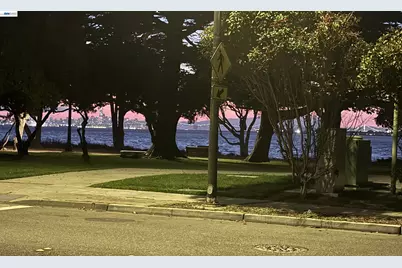 611 Harbor Rd, Alameda, CA 94502 - Photo 66