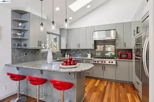 611 Harbor Rd, Alameda, CA 94502 - Photo 32