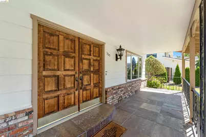 360 Via Palo Linda, Fairfield, CA 94534 - Photo 12