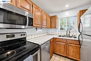3901 Clayton Rd, Concord, CA 94521 - Photo 8