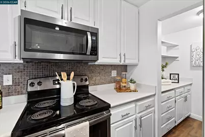1454 Newhall Parkway, Concord, CA 94521 - Photo 20