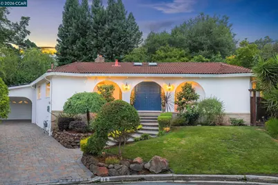 10 Darnby Ct, Orinda, CA 94563 - Photo 4