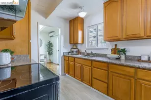 2081 Brook St, Concord, CA 94520 - Photo 12