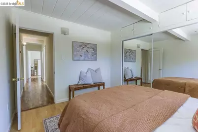 2081 Brook St, Concord, CA 94520 - Photo 18