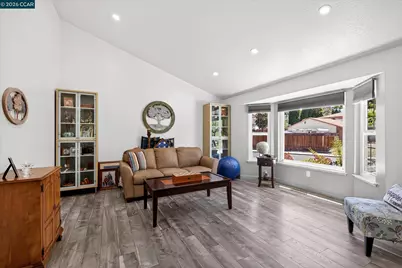 2504 Silverado Dr, Antioch, CA 94509 - Photo 6