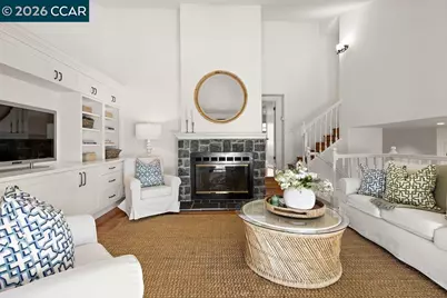 5 Via Barcelona, Moraga, CA 94556 - Photo 16
